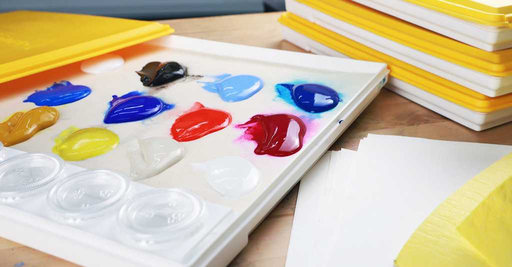 Using GOLDEN Artist Acrylics in Masterson Sta-Wet® Palettes