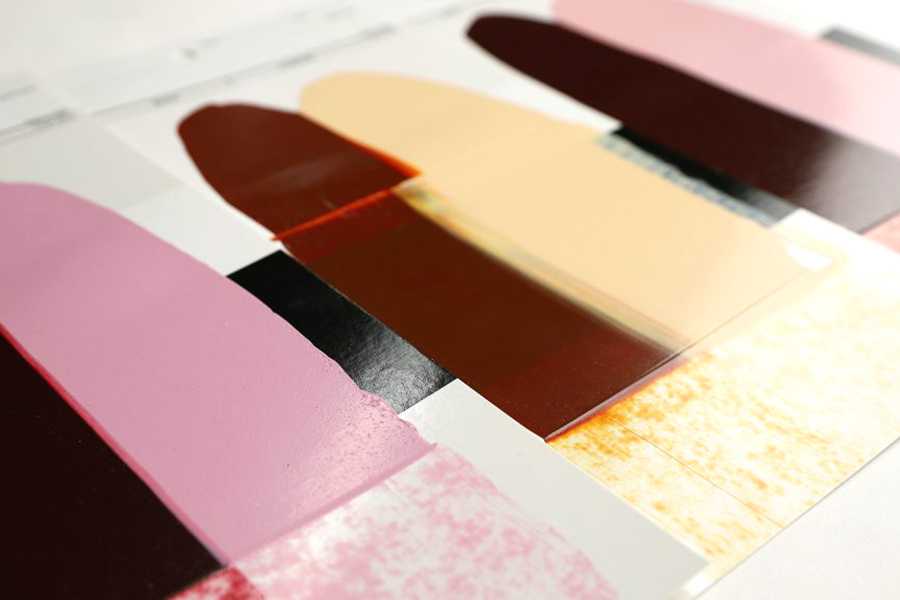 Alternative Color Mixes for Discontinued Quinacridones