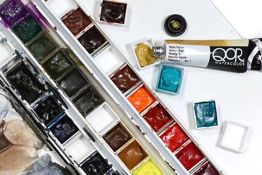 Filling Half Pans with QoR Watercolor